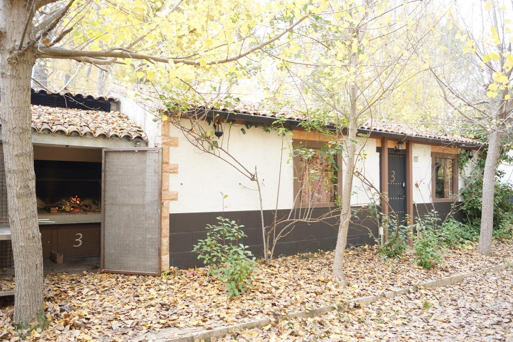 Casas Rurales Vado Del Rio Tus Cortijo Prados Luaran gambar